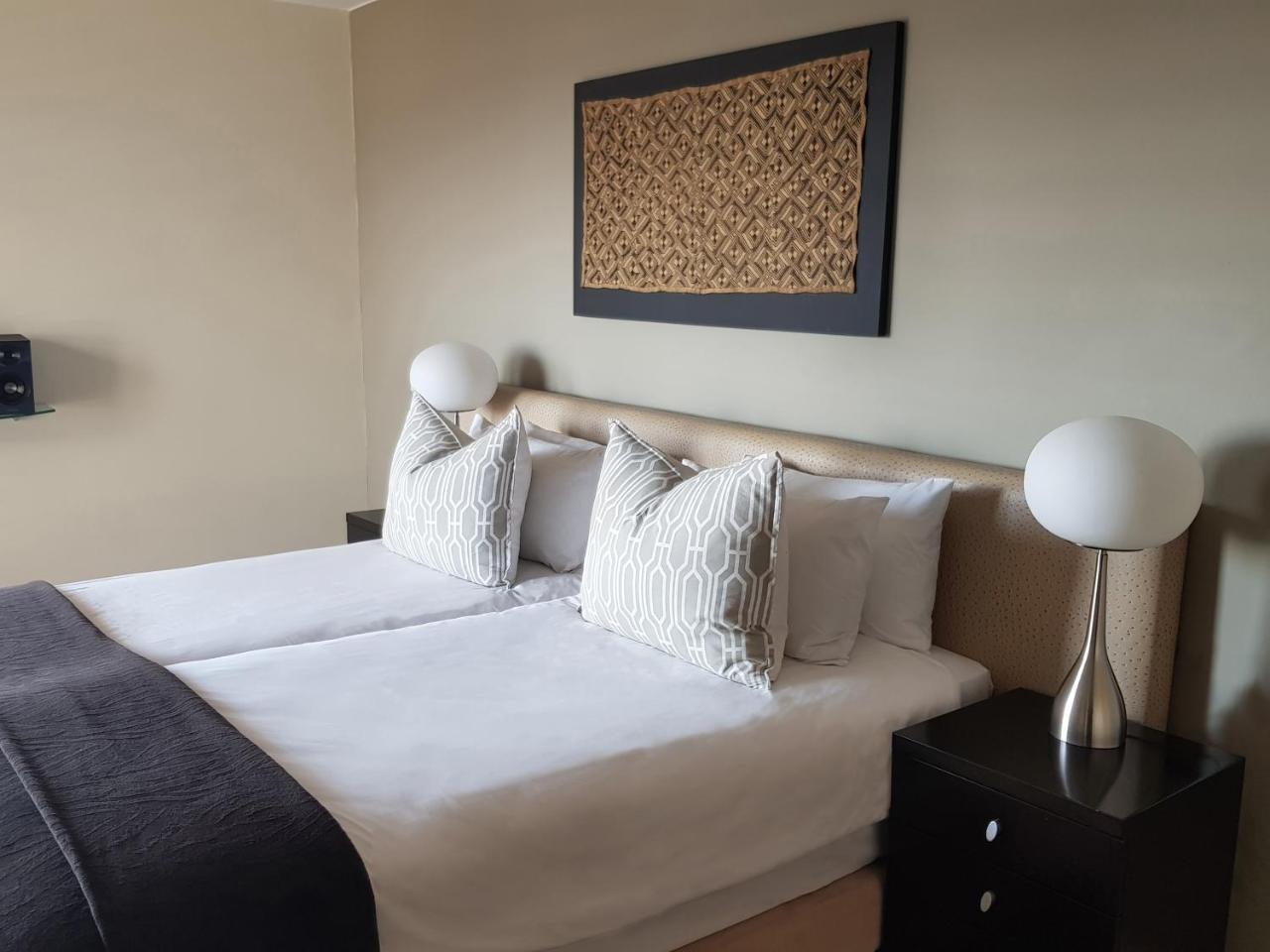 Weom Apartments Sandton Exterior photo